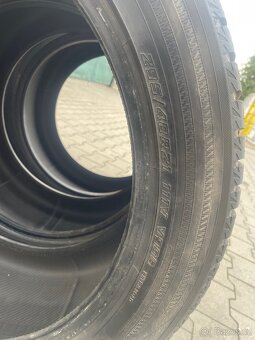Prodávám pneumatiky Yokohama 295 40 r21 2ks - 6
