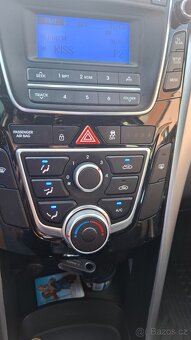 Hyundai i30 combi,1,6CRDI - 6
