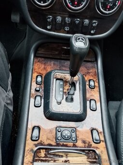 Mercedes-Benz ML - 6