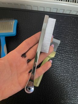 Sada kartáčů a hřebenů pro psa - 6