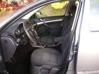 Škoda Octavia II 1.6 TDi-Serviska Combi - 6