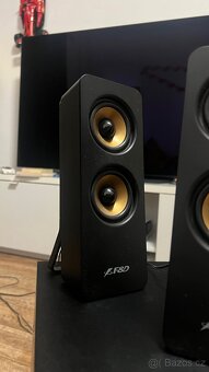 Prodám reproduktorovou soustavu F&D - 6