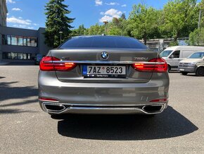 BMW Řada 7 G12 750Li X-Drive V8 330kW FULL výbava - 6