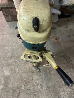 Lodní motor Moskva - 6