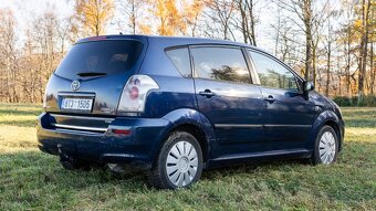 Toyota Corolla Verso, 2.2 D-4D, automatická klima - 6