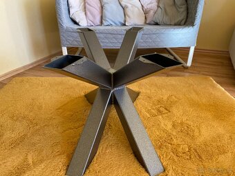 Konferenční stolek - 6