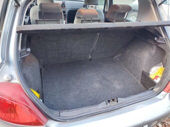 P 307, 142 000km - 6