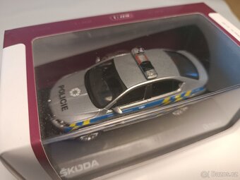 Abrex model 1/43 Škoda Octavia III (2012) - 6