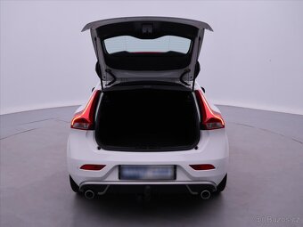 Volvo V40 2,0 D4 140kW CZ R design (2015) - 6