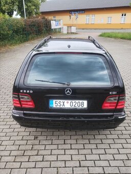 Mercedes W210 E 320 CDI Avantgarde - 6