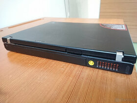 Lenovo R60 na díly plus zdroj 90W - 6