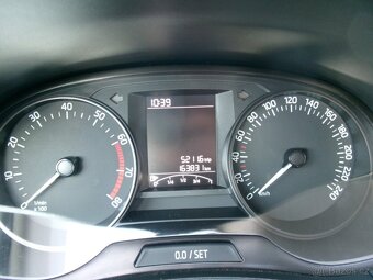ŠKODA FABIA 1,0MPI KOMBI ACTIVE - 6