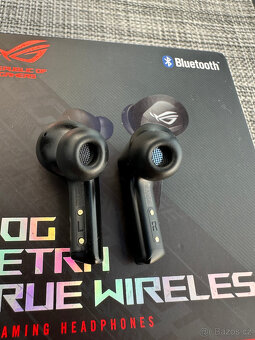Bezdrátová herní sluchátka ASUS ROG Cetra True Wireless - 6