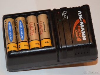 Nabíječka AA + AAA baterií ANSMANN pro 4ks + 4x AA NIMH akku - 6