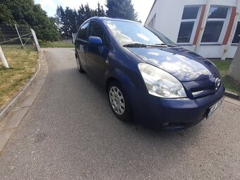 TOYOTA COROLLA VERSO 2.2 ,100KW,STK 10/2026 - 6