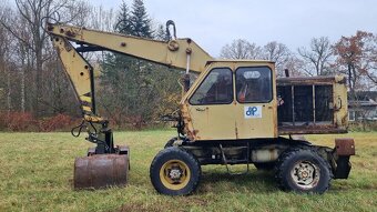 Kolový bagr Fortschritt T174/2 - 6