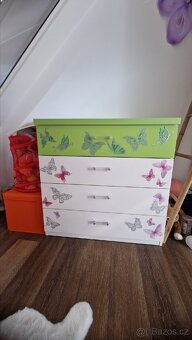 Skříň, komoda - 6