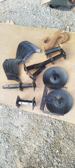 Nový jednoosý malotraktor s vlekem. - 6