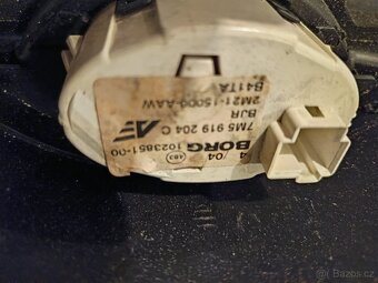 Díly na Sharan, Galaxy, Alhambra
 - 6