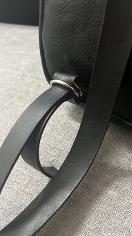 Černý kožený batoh Vespucci - 6