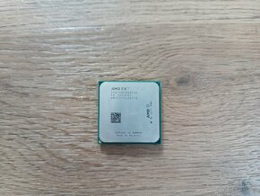 základní deska + CPU + 8Gb ram (MS-7641 + AMD FX-8150) - 6
