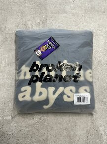 Broken Planet Hoodie - Into the Abyss - 6