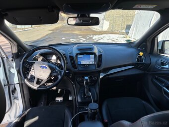 Ford kuga 2,0tdci 4x4 st-line - 6