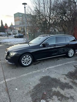 Mercedes-Benz E-Class 220D 2018 - 6