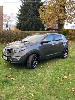 kia sportage 2.0CRDI 4x4 - 6