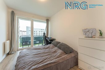 Pronájem bytu 2+kk s balkónem a parkovacím stáním - 6