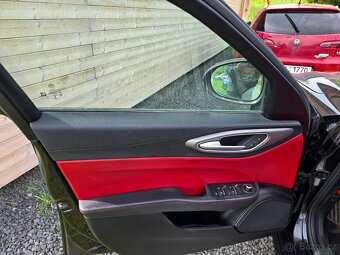 Alfa Romeo Giulia 2.0 Turbo Veloce Q4 - 6