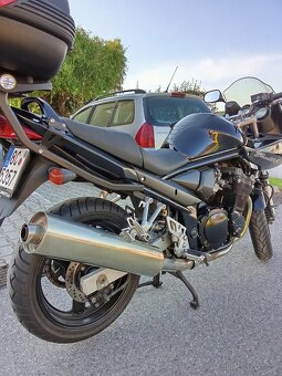 Suzuki Bandit 650S - 6