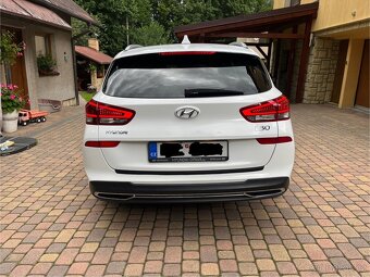 Hyundai i30 Kombi 1.5 T-GDi MHEV DCT Style, 117 kW, r. 2022 - 6