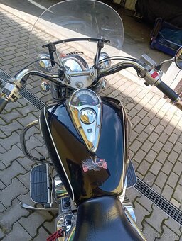 Honda VTX 1300 - 6