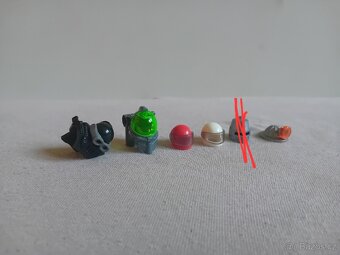 Lego mix, čepice, helmy, vlasy,... - 6