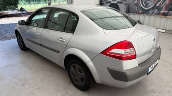 Renault Mégane II sedan 1.6i 82kW – možnost splátek - 6