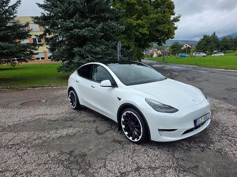 Tesla Model Y Performance výhodné nabíjení - 6