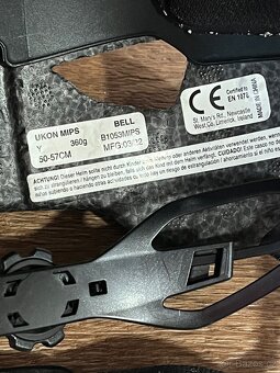 Helma Bell Ukon MIPS modrá 2023 - 6