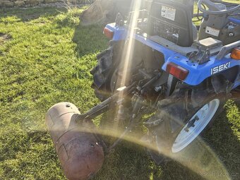 Malotraktor Iseki - 6