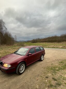 Škoda Octavia Kombi 1.6 LPG - 6
