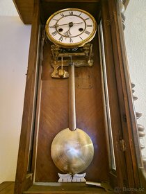 Starožitné nástěnné hodiny Kienzle rok 1895 - 6
