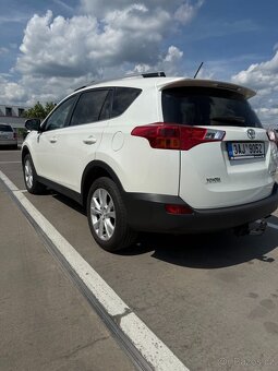 Toyota RAV4 (XA4) 2.2, 110 kW, Naftový, 4x4 - 6