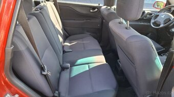 Mitsubishi Space Star - 6