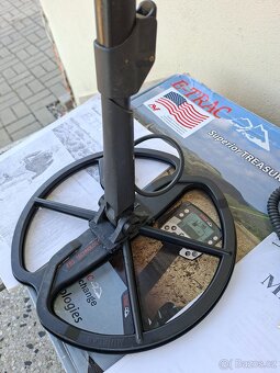 Detektor kovu Minelab Etrac - 6