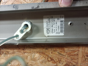 Moderní lustr na 2 žárovky značky Hesmo - 6