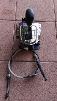 Sedačky,dveře aj. díly Nissan Navara D23 / NP300 Alaskan - 6