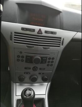 Opel Astra Caravan 1.9 CDTI, 88kW - 6