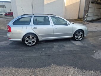 Škoda Octavia combi 2 RS 2.0TDi 125Kw - 6