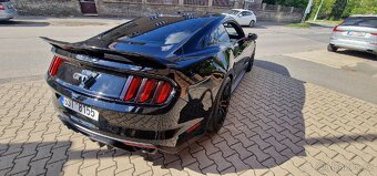 Ford Mustang 5.0 GT 324kw Manuál (368 Kw) - 6