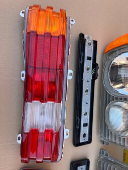 Mercedes W123 přední a zadní lampy Bosch nové - 6